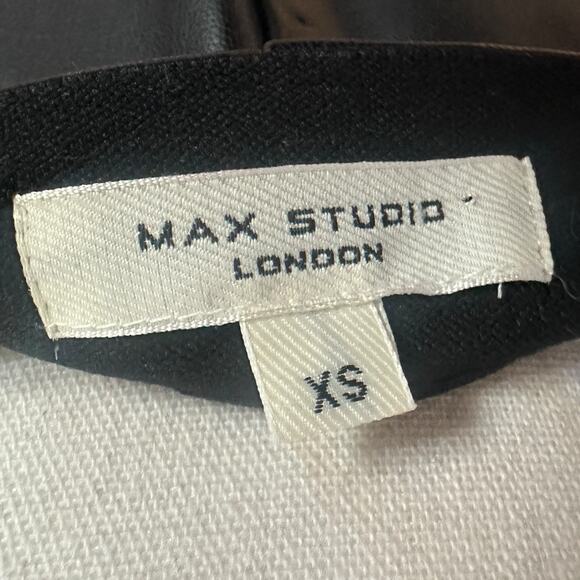 Max Studio Black Vegan Faux Leather Wrap Mini Skirt Size XS Y2K Edgy A-Line Chic - Picture 5 of 6